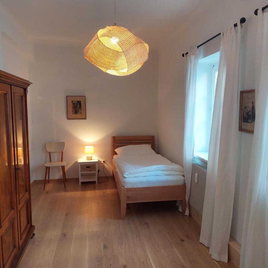 Schon Wohnen Beim Stift Melk Apartamento Exterior foto